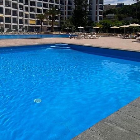 Enjoy The Sea And Pool In Playa De Las Americas Bagian luar foto