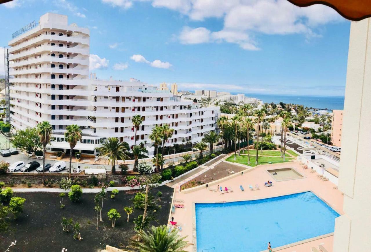 Enjoy The Sea And Pool In Playa De Las Americas Bagian luar foto